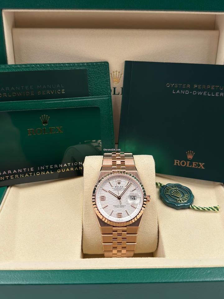 Rolex Land-Dweller